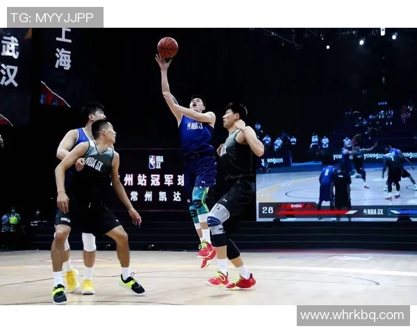 赛后分析：广州篮球队与成都篮球队的战术意识与表现对比探讨