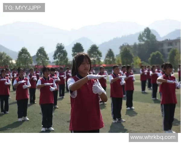 重庆排球队在联合会杯中的战术表现分析与点评探讨