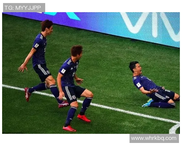 重庆足球队以70分领跑总决赛积分榜展现强劲实力