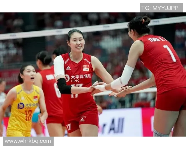 黄丽专访：从排球新星到传奇教练的心路历程与成长故事