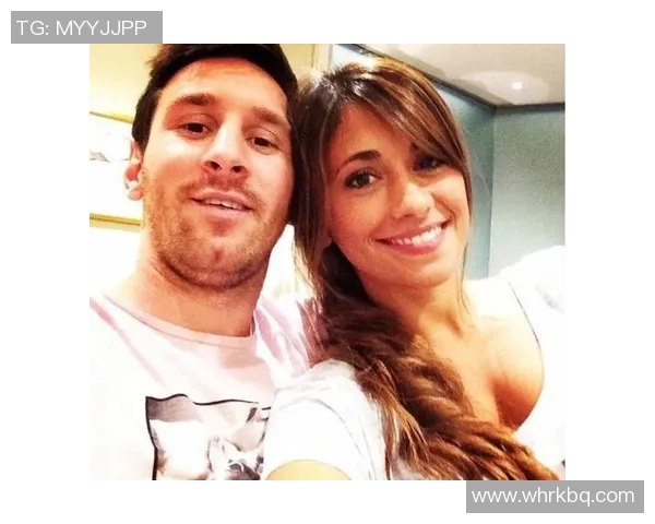 足球明星与青梅竹马携手共度人生开启幸福新篇章 足球明星与青梅竹马携手共度人生开启幸福新篇章