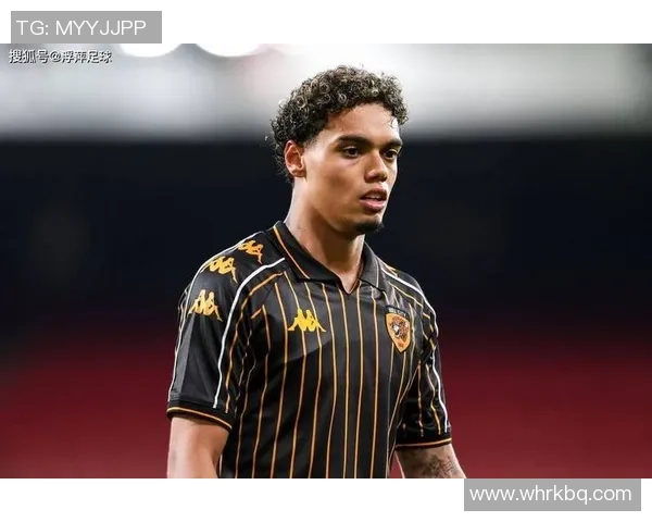 美国足球明星的父亲如何影响了他的职业生涯与成长历程 美国足球明星的父亲如何影响了他的职业生涯与成长历程