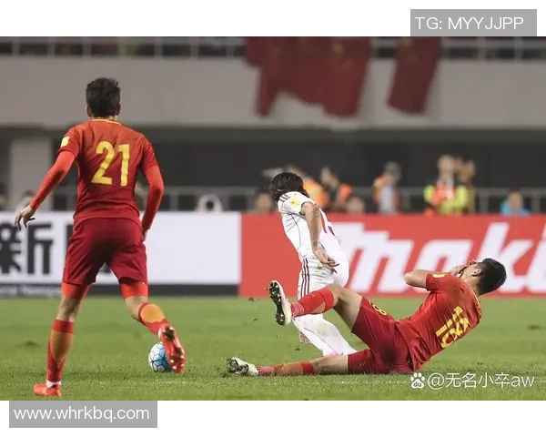 足球明星激情咆哮瞬间集锦视频播放带你领略赛场热血沸腾的时刻